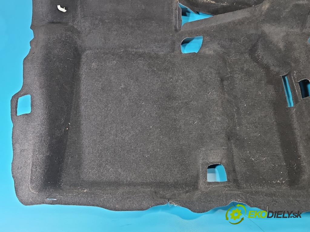 Toyota Corolla E16/E18  2013-2019 1.6 16V 132  HP manual 97 kW 1598 cm3 4- koberec do auta ostatné 58510-02J80