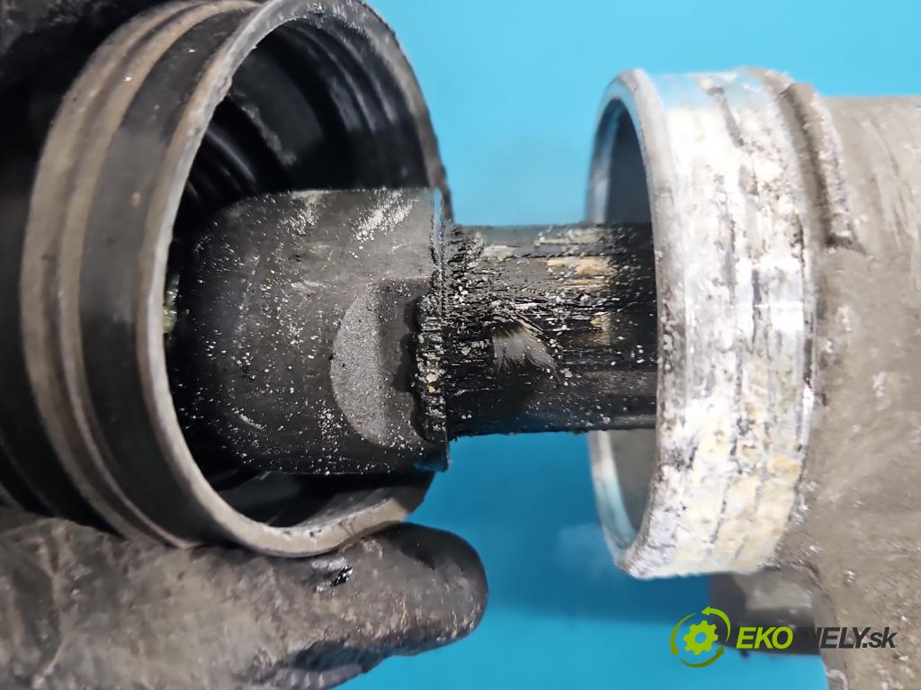 Toyota Corolla E16/E18  2013-2019 1.6 16V 132 hp manual 97 kW 1598 cm3 4- řízení volant