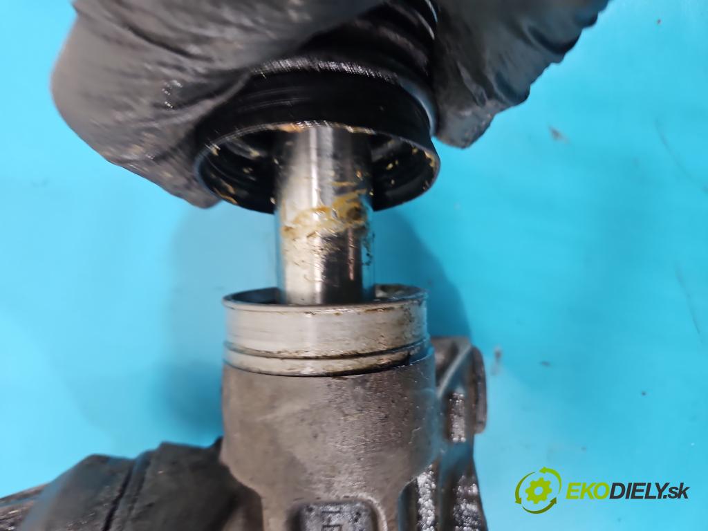 Audi Q7 2015- 3.0 TFSI CRE 333KM: automatic 245 kW 2995 cm3 5- řízení volant 4M1423055T