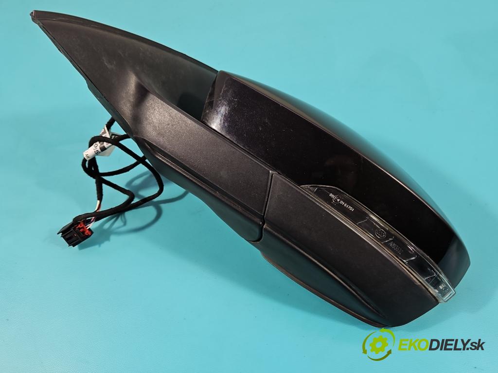 Skoda Octavia III 2013- 1.5 TSI 150 HP manual 110 kW 1498 cm3 5- zrkadlo ľavé  (Kľučka dverí ostatné)