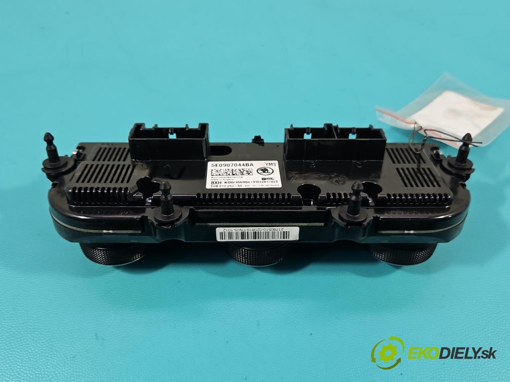 Skoda Octavia III 2013- 1.5 TSI 150 HP manual 110 kW 1498 cm3 5- panel kúrenia 5E0907044BA