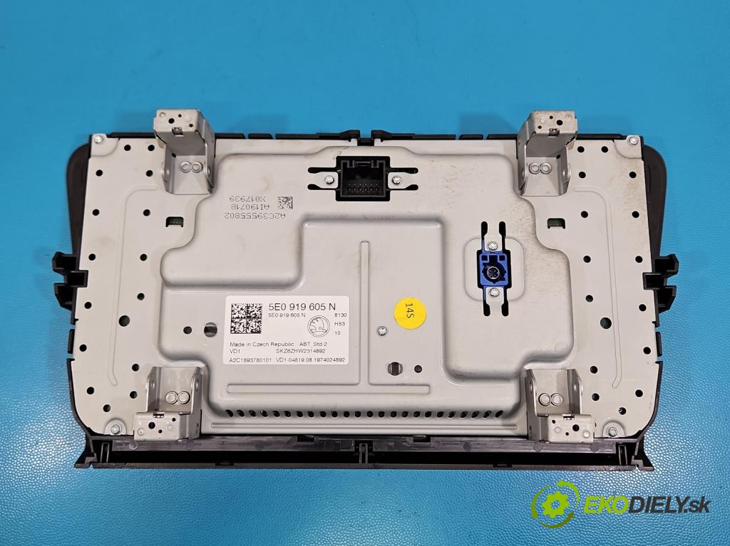 Skoda Octavia III 2013- 1.5 TSI 150 HP manual 110 kW 1498 cm3 5- Radio originál 5E0919605N