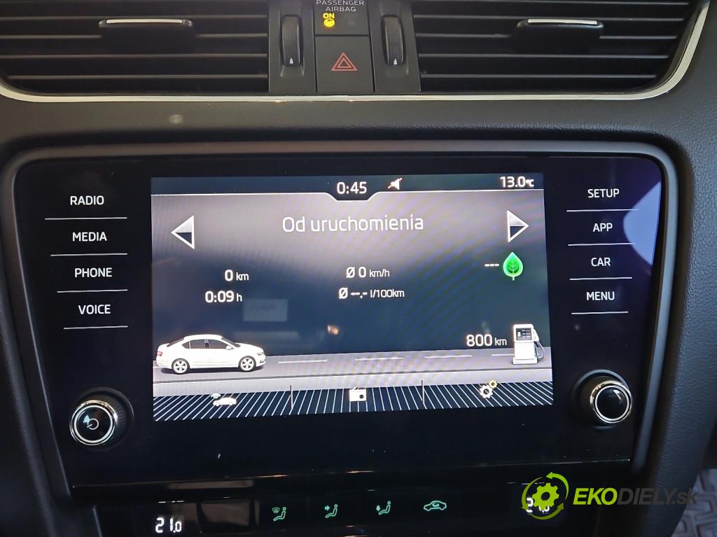 Skoda Octavia III 2013- 1.5 TSI 150 HP manual 110 kW 1498 cm3 5- Radio originál 5E0919605N