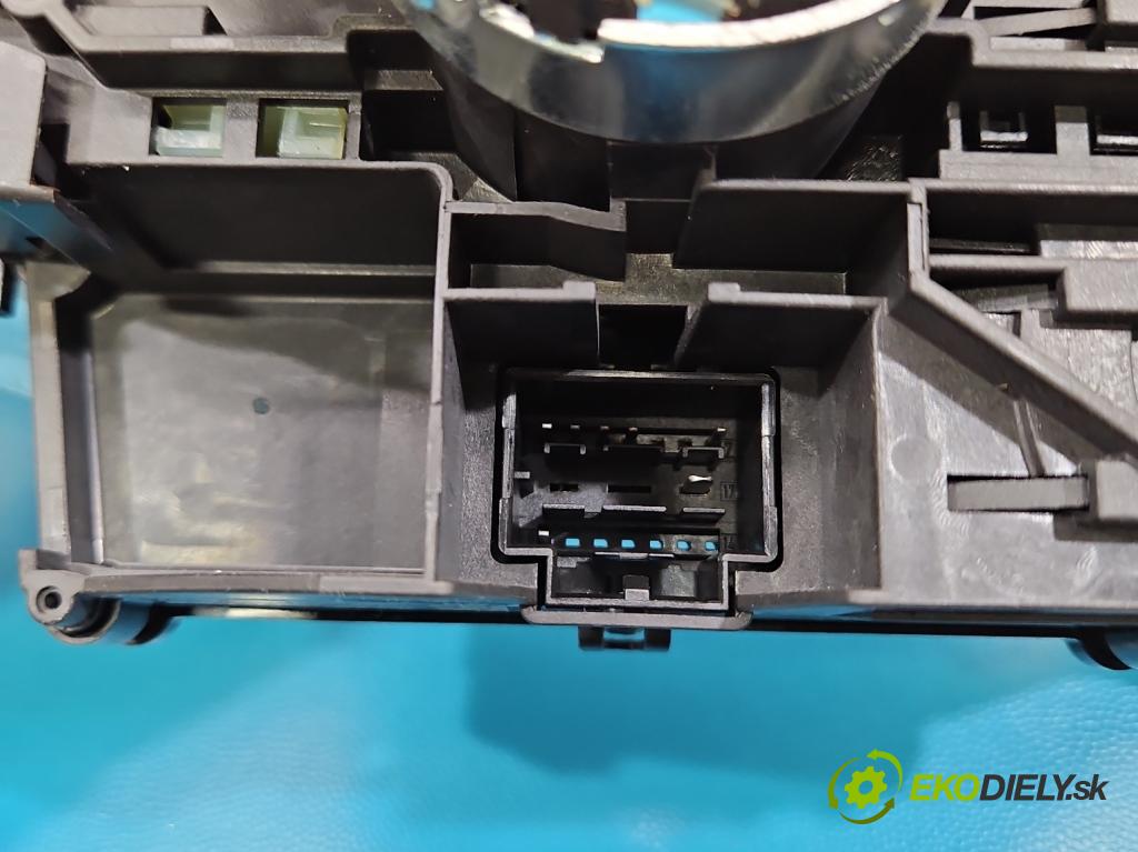 Audi Q7 2015- 3.0 TFSI 333KM: automatic 245 kW 2995 cm3 5- Přepínač sdružený 4M0907129GD (Páčky pod volantem)