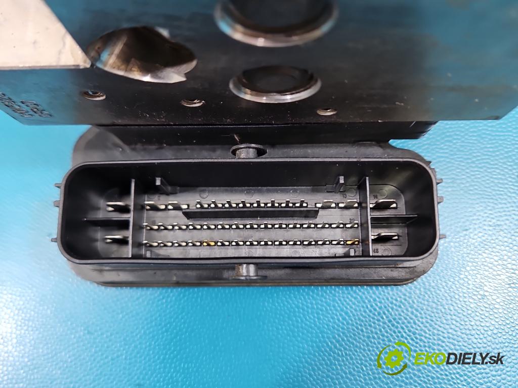 Audi Q7 2015- 3.0 TFSI CRE: 333KM: automatic 245 kW 2995 cm3 5- čerpadlo abs 4M0907379Q (Pumpa ABS)