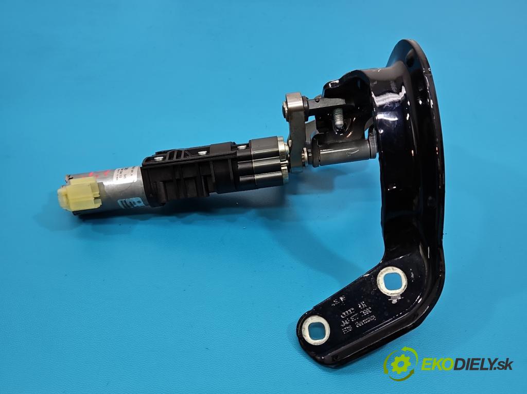 Audi Q7 2015- 3.0 TFSI CRE: 333KM: automatic 245 kW 2995 cm3 5- Aktuátor: kufrové dvere ľavý 4M0827851A