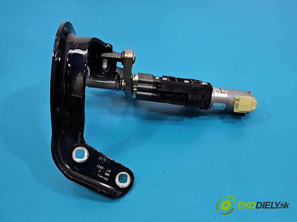 Audi Q7 2015- 3.0 TFSI CRE: 333KM: automatic 245 kW 2995 cm3 5- Aktuátor: kufrové dvere pravý 4M0827852A