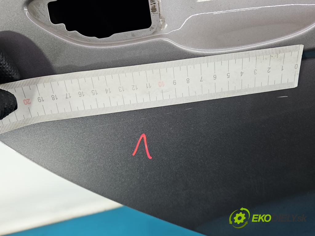 Hyundai Elantra VII 2020- 1.6 16V manual 90.2 kW 1598 cm3 4- dvere zadné pravé  (Kľučka dverí ostatné)