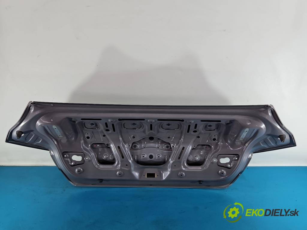 Hyundai Elantra VII 2020- 1.6 16V manual 90.2 kW 1598 cm3 4- zadní kufrové dveře  (Zadní kapota (kufr))