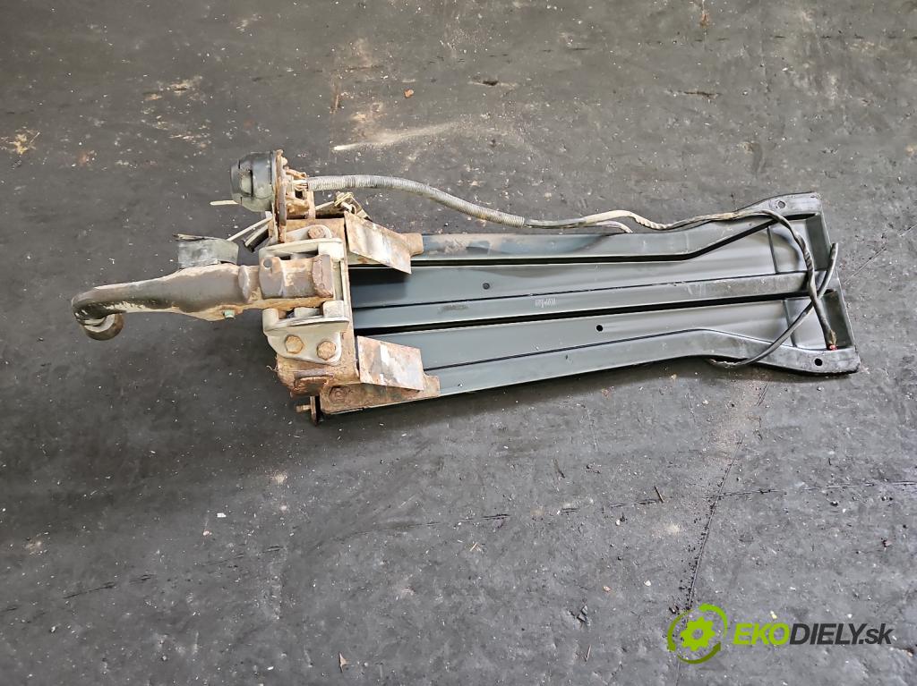 Opel Omega B 1994-2003 3.0 V6 211KM automatic 155 kW 2962 cm3 4- oko tažné  (Tažné zařízení)