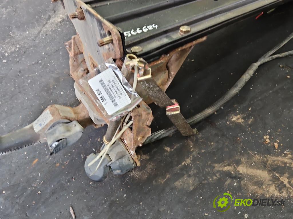 Opel Omega B 1994-2003 3.0 V6 211KM automatic 155 kW 2962 cm3 4- oko tažné  (Tažné zařízení)