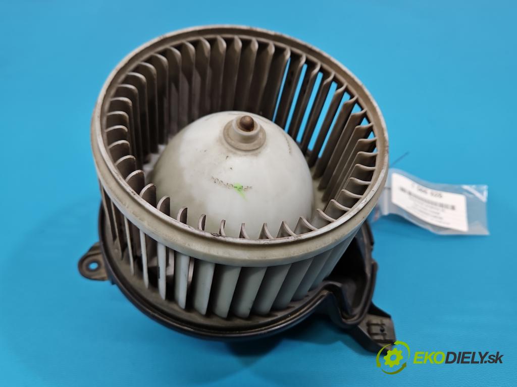 Fiat Punto Grande 1.3 jtd 90 HP manual 66 kW 1248 cm3 5- ventilátor vzduchu 5D3330100