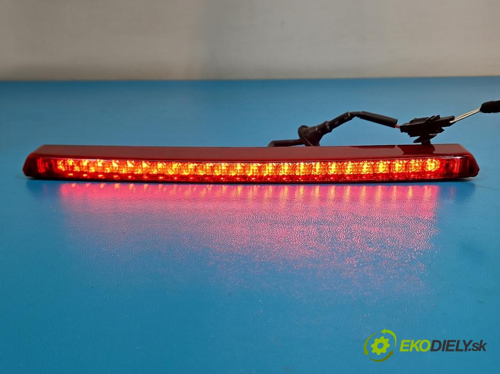 Vw Scirocco II 2008-2017 1.4 TSI 122 HP manual 90 kW 1390 cm3 3- světlo: stop: 1K8945087D