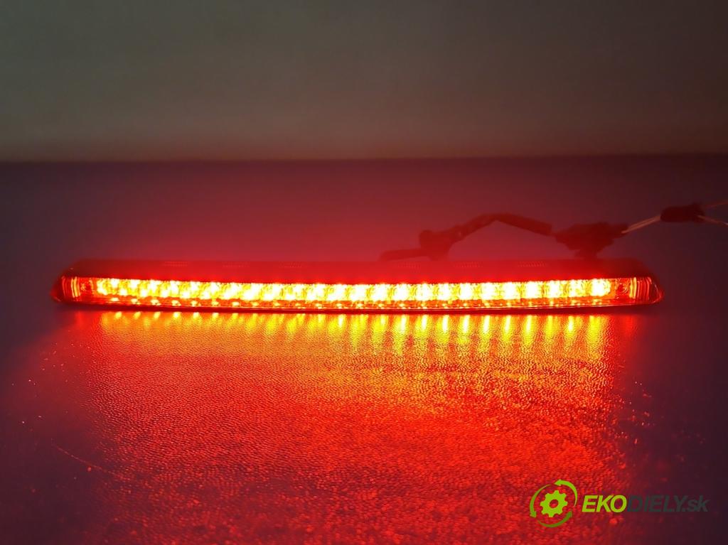 Vw Scirocco II 2008-2017 1.4 TSI 122 HP manual 90 kW 1390 cm3 3- světlo: stop: 1K8945087D