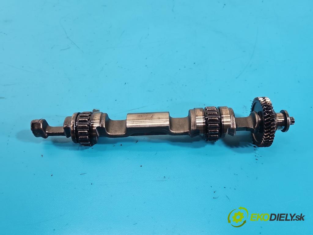 Mercedes E W213 2016-2023 2.0 CDI 194KM automatic 143 kW 1950 cm3 4- Váleček: vyvažovací A6540340000