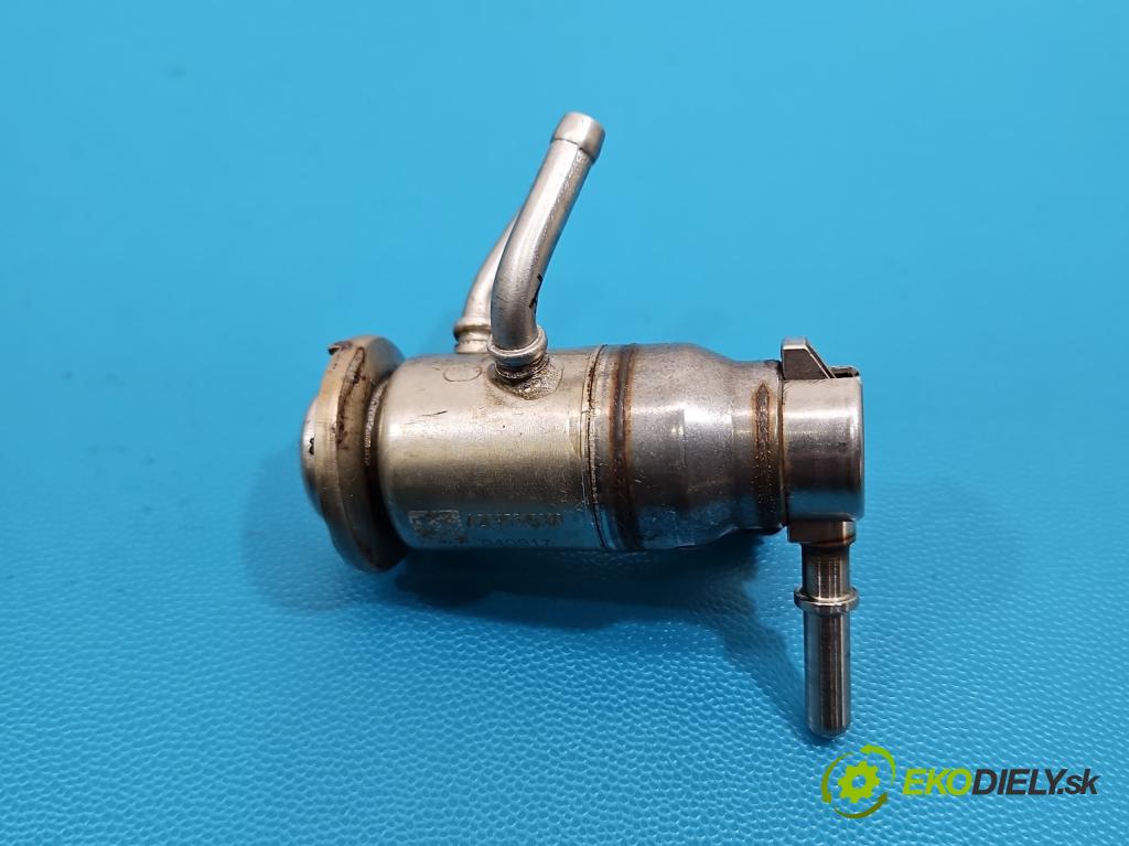 Mercedes E W213 2016-2023 2.0 CDI 194KM: automatic 143 kW 1950 cm3 4- vstrek A0004904100 (Vstrekovač paliva)