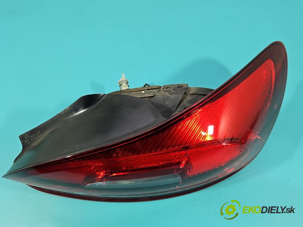 Vw Scirocco II 2008-2017 1.4 TSI 122 HP manual 90 kW 1390 cm3 3- svetlo / reflektor zadné pravé 1K8945096M (Kľučka dverí ostatné)