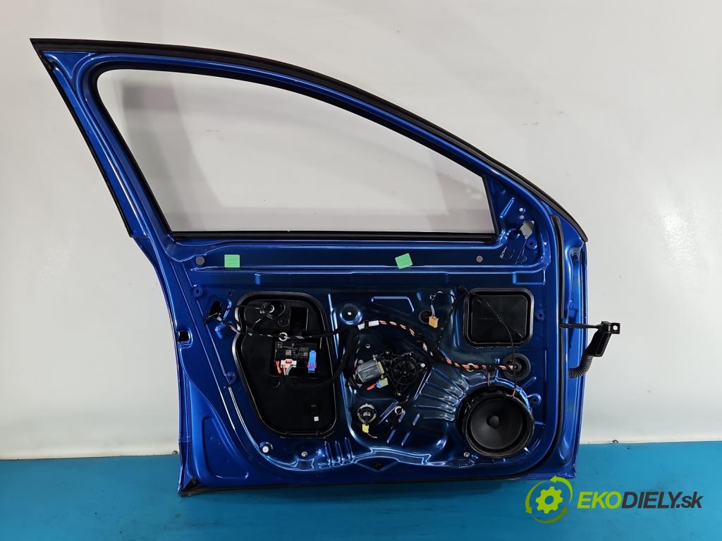 Skoda Octavia III 2013- 1.5 TSI 150 HP manual 110 kW 1498 cm3 5- dvere predné ľavé  (Kľučka dverí ostatné)