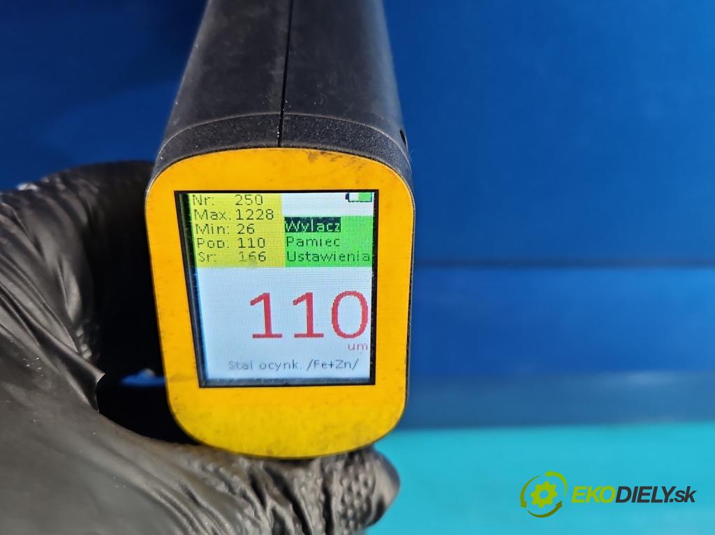 Skoda Octavia III 2013- 1.5 TSI 150 HP manual 110 kW 1498 cm3 5- dvere predné pravé  (Kľučka dverí ostatné)