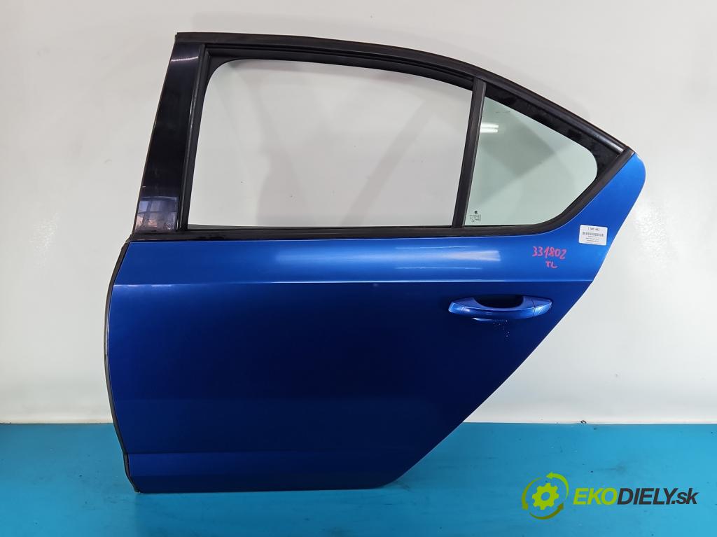 Skoda Octavia III 2013- 1.5 TSI 150 HP manual 110 kW 1498 cm3 5- dvere zadné ľavé  (Kľučka dverí ostatné)