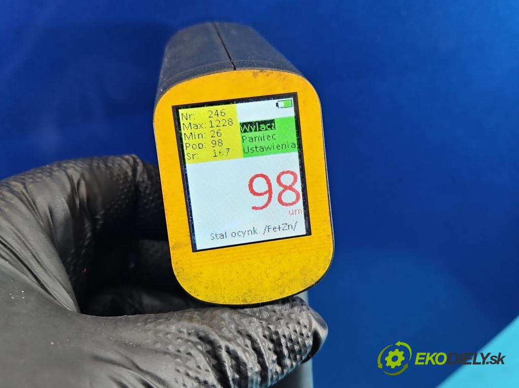 Skoda Octavia III 2013- 1.5 TSI 150 hp manual 110 kW 1498 cm3 5- dveře zadní levé  (Klika dveří ostatní)