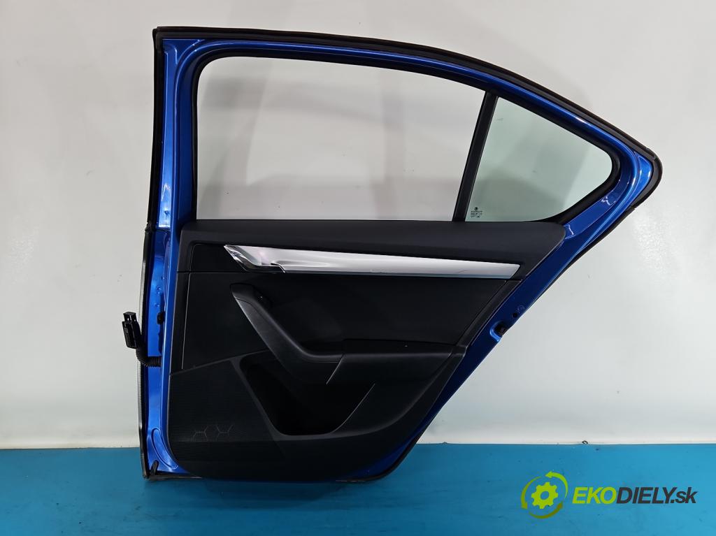 Skoda Octavia III 2013- 1.5 TSI 150 HP manual 110 kW 1498 cm3 5- dvere zadné pravé  (Kľučka dverí ostatné)