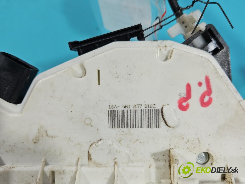 Vw Scirocco II 2008-2017 1.4 TSI 122 HP manual 90 kW 1390 cm3 3- zámok predné pravý 5N1837016C