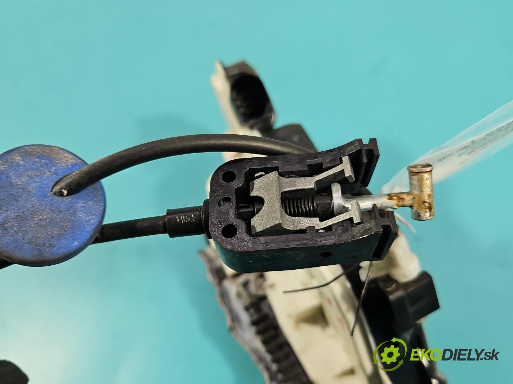 Vw Scirocco II 2008-2017 1.4 TSI 122 HP manual 90 kW 1390 cm3 3- zámok predné pravý 5N1837016C