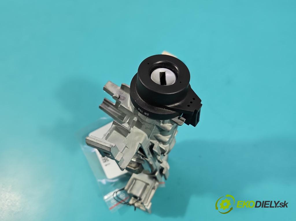 Vw Scirocco II 2008-2017 1.4 TSI 122 HP manual 90 kW 1390 cm3 3- Spínačka 1K0905851B (Spínacia skrinka)