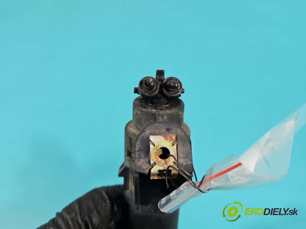 Vw Scirocco II 2008-2017 1.4 TSI 122 hp manual 90 kW 1390 cm3 3- ostřikovač reflektor: levý 1K8955978A (Motorek ostřikovačů)