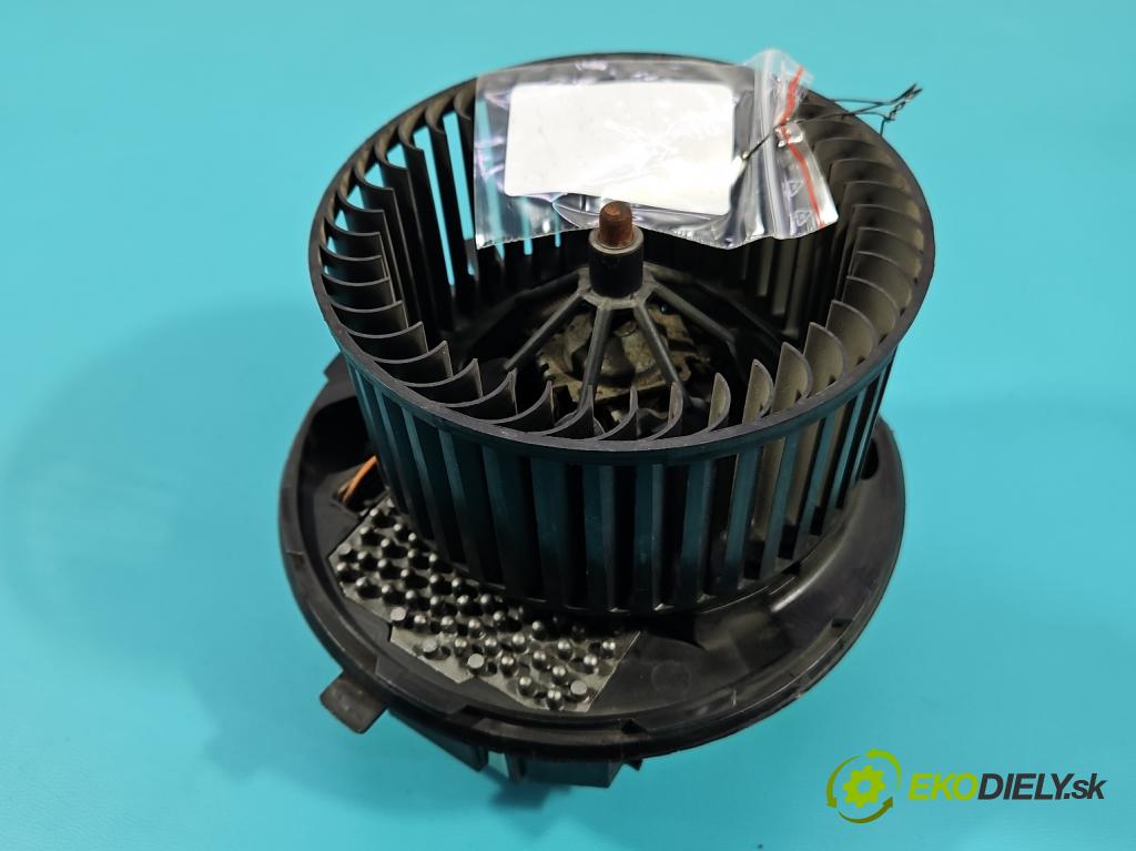 Vw Scirocco II 2008-2017 1.4 TSI 122 HP manual 90 kW 1390 cm3 3- ventilátor vzduchu 3C0907521F