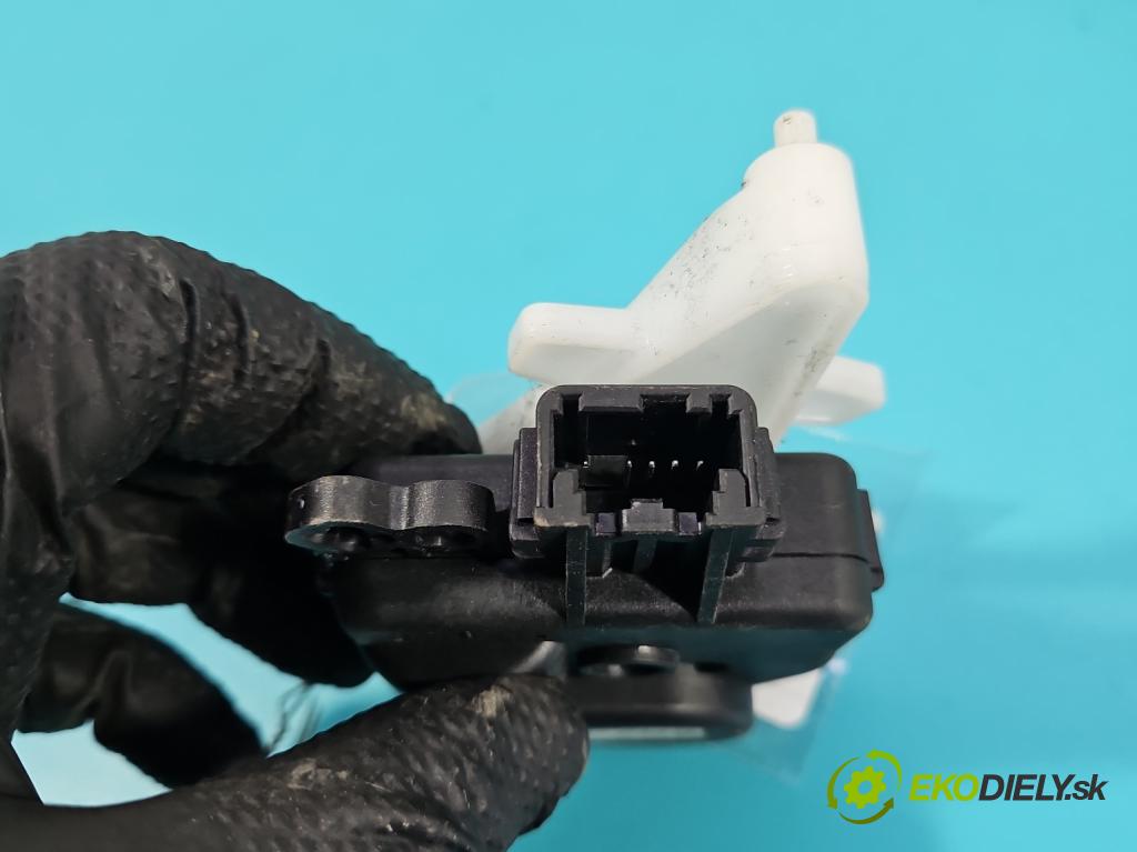 Ford Mondeo Mk5 2014-2022 2.0 16V 140 HP automatic 103 kW 1999 cm3 4- motor: kúrenia GS7H-19E616-AA