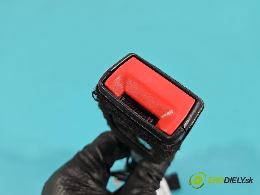 Ford Mondeo Mk5 2014-2022 2.0 16V 140 HP automatic 103 kW 1999 cm3 4- pas bezpečnosť: predné pravý DS73-F61208-CC35B8