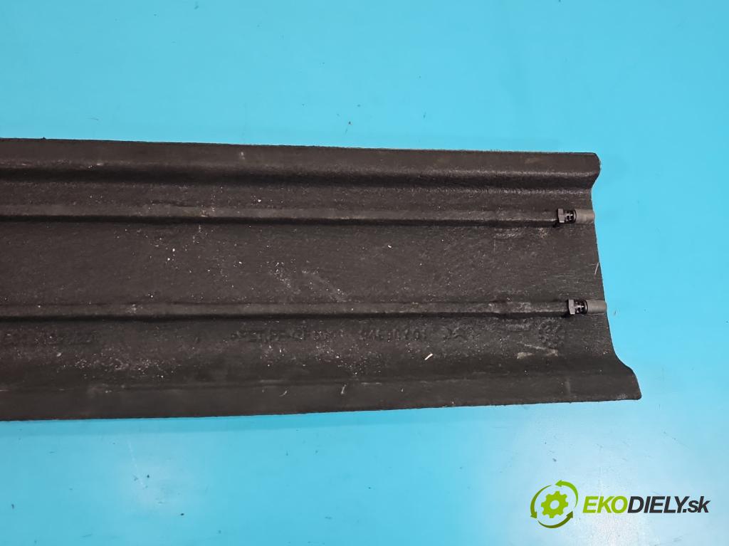 Peugeot 508 II 2018- 1.6 16V 181KM automatic 133 kW 1598 cm3 4- zadná 98134276ZD (Pláto kufra)