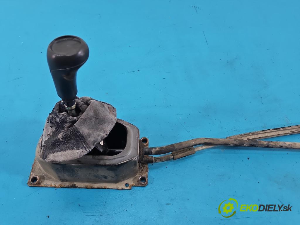 Vw Polo III 6N 1994-2001 1.0 8V 50KM manual 37 kW 999 cm3 5- kulisa změny stupňová 6N0711023-F (Řadicí páka (kulisa) )