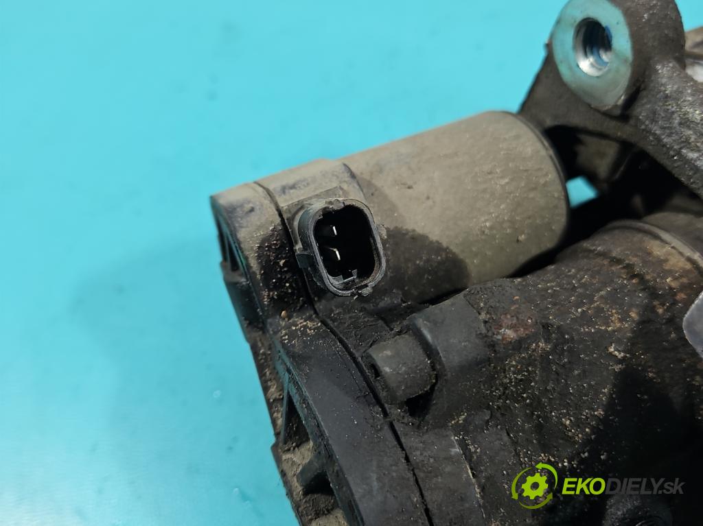 Ford Mondeo Mk5 2014-2022 2.0 16V 140 HP automatic 103 kW 1999 cm3 4- brzdič zadné pravý JG9C-2D250-A (Kľučka dverí ostatné)