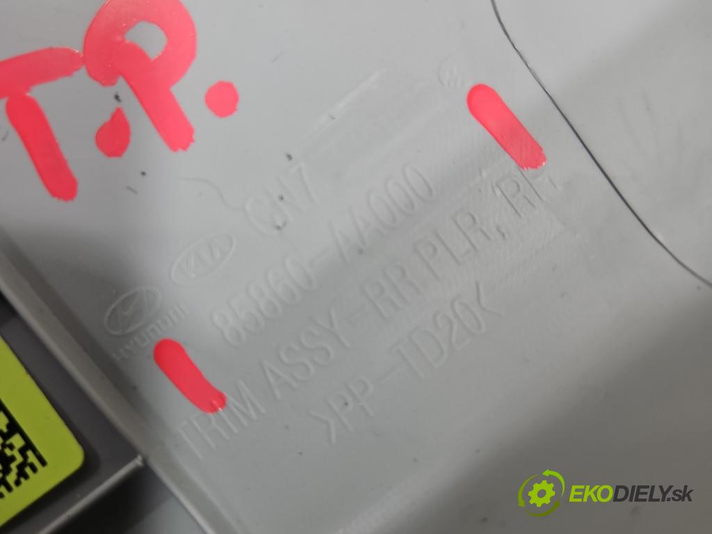 Hyundai Elantra VII 2020- 1.6 16V manual 90.2 kW 1598 cm3 4- kryt plast 85860-AA000