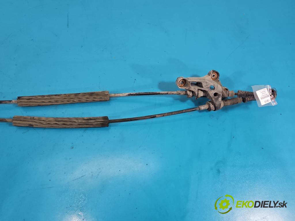 Skoda Roomster 1.4 16V 86 HP manual 63 kW 1390 cm3 5- Páka: Změny: stupeň,rýchlosť 6Q0711049CG (Rýchlostná páka (kulisa))