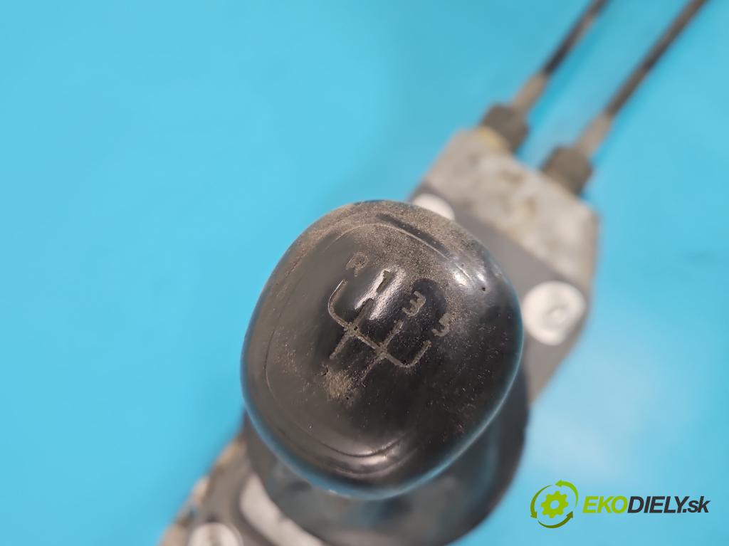 Skoda Roomster 1.4 16V 86 HP manual 63 kW 1390 cm3 5- Páka: Změny: stupeň,rýchlosť 6Q0711049CG (Rýchlostná páka (kulisa))