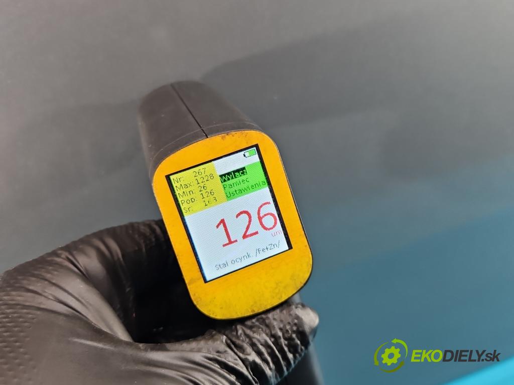 Fiat Punto Grande 1.3 jtd 90 HP manual 66 kW 1248 cm3 5- dvere predné ľavé  (Kľučka dverí ostatné)