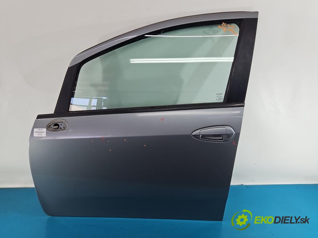 Fiat Punto Grande 1.3 jtd 90 HP manual 66 kW 1248 cm3 5- dvere predné ľavé  (Kľučka dverí ostatné)