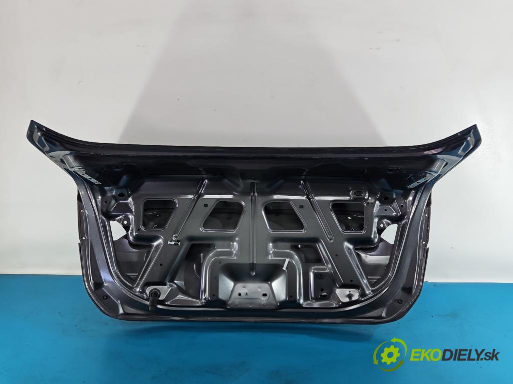 Ford Mondeo Mk5 2014-2022 2.0 16V 140 HP automatic 103 kW 1999 cm3 4- zadna kufor  (Kapota zadná (kufor))