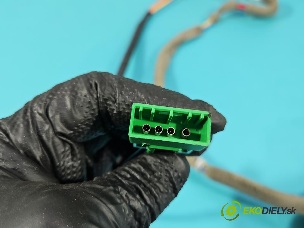 Hyundai Elantra VII 2020- 1.6 16V manual 90.2 kW 1598 cm3 4- Zväzok: ostatné 96220-AA420