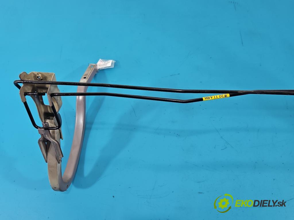 Hyundai Elantra VII 2020- 1.6 16V manual 90.2 kW 1598 cm3 4- Závěs: kufrové dvere zadné