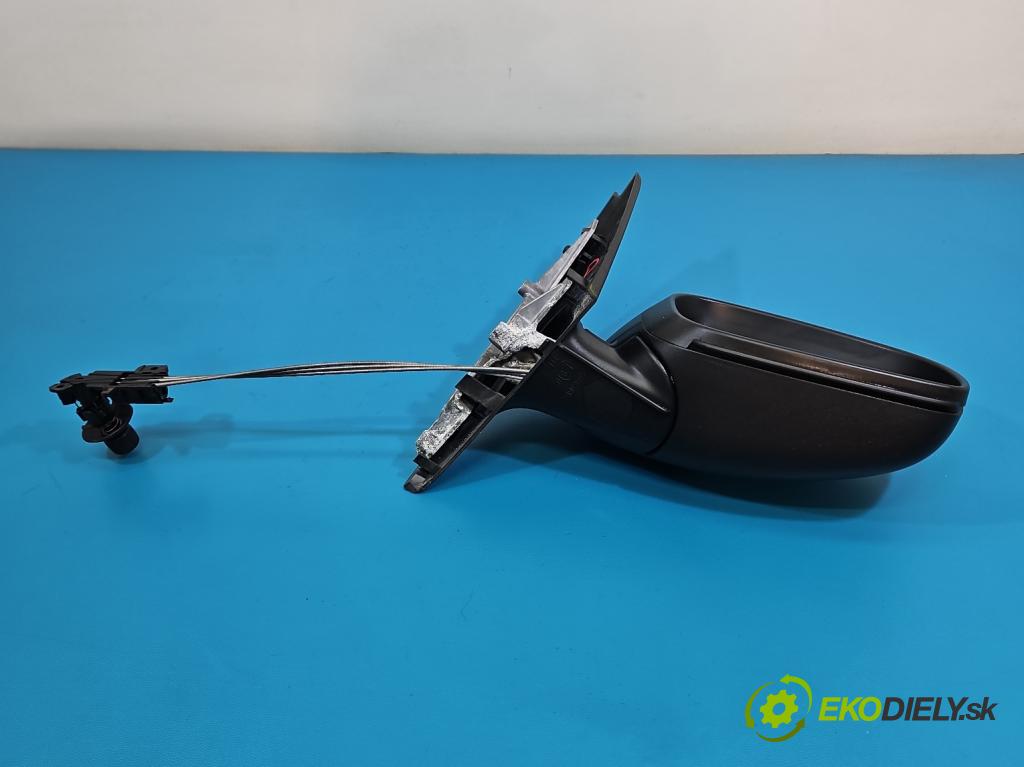 Skoda Roomster 1.4 16V 86 HP manual 63 kW 1390 cm3 5- zrkadlo pravé  (Kľučka dverí ostatné)