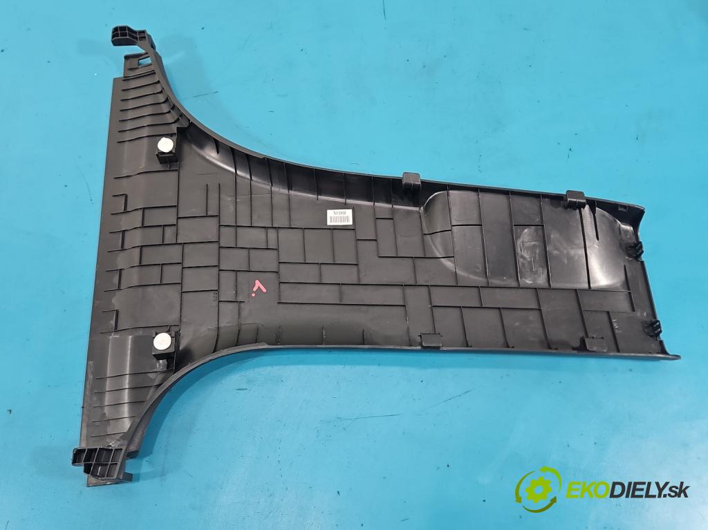 Hyundai Elantra VII 2020- 1.6 16V manual 90.2 kW 1598 cm3 4- kryt plast 85835-AA000