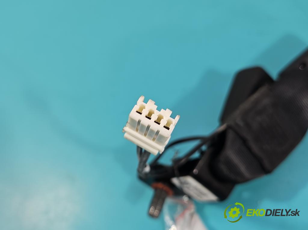 Hyundai Elantra VII 2020- 1.6 16V manual 90.2 kW 1598 cm3 4- pas bezpečnosť: zadné ľavý 898A0AA100NNB