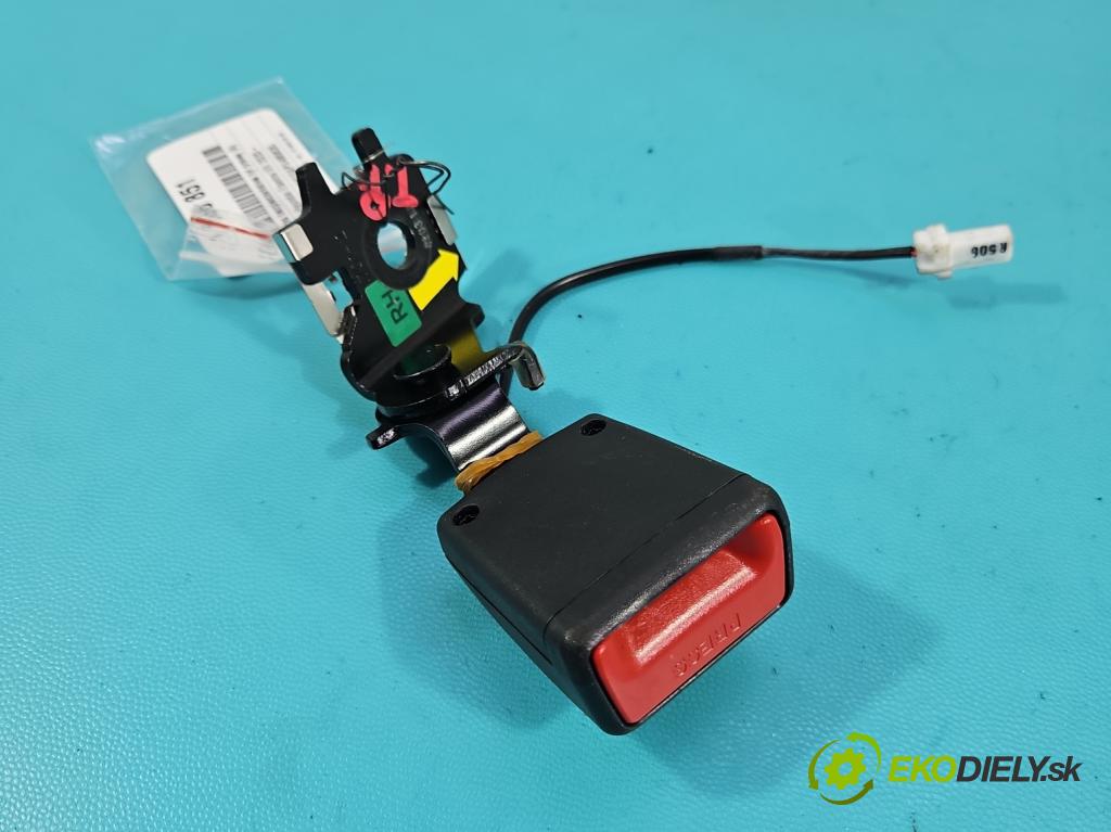 Hyundai Elantra VII 2020- 1.6 16V manual 90.2 kW 1598 cm3 4- stěna bezpečnost zadní pravý 89840AA100NNB