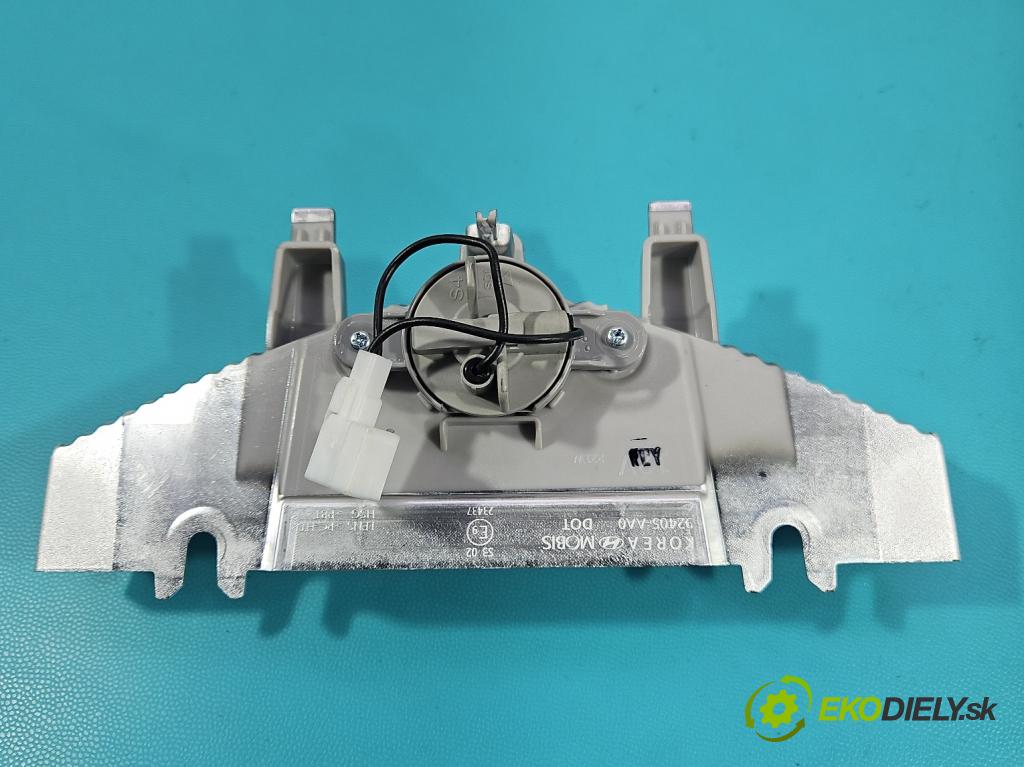 Hyundai Elantra VII 2020- 1.6 16V manual 90.2 kW 1598 cm3 4- světlo: stop: 92405-AA0