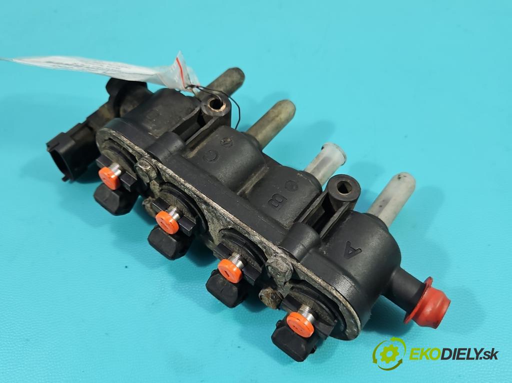 Skoda Roomster 1.4 16V 86 hp manual 63 kW 1390 cm3 5- vstřikovač LPG MED